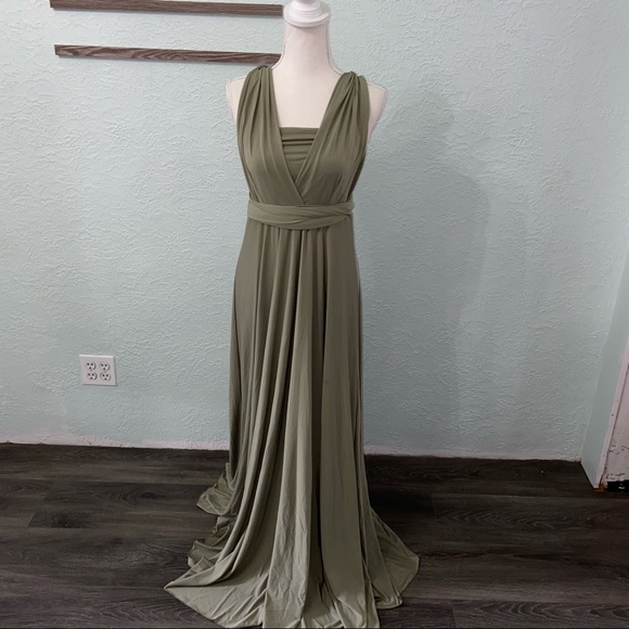 🚨DONATING 11/18! 🚨Mimetik Bcn Infinity Dress - Picture 4 of 14